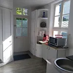 Maison Plein Pied De 30M² Avec Terrasse .Saumur