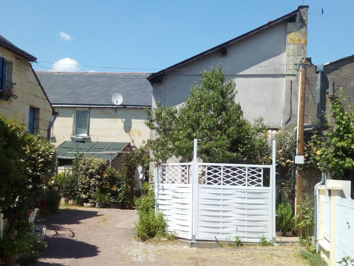 Maison Plein Pied De 30m² Avec Terrasse .saumur * Saumur